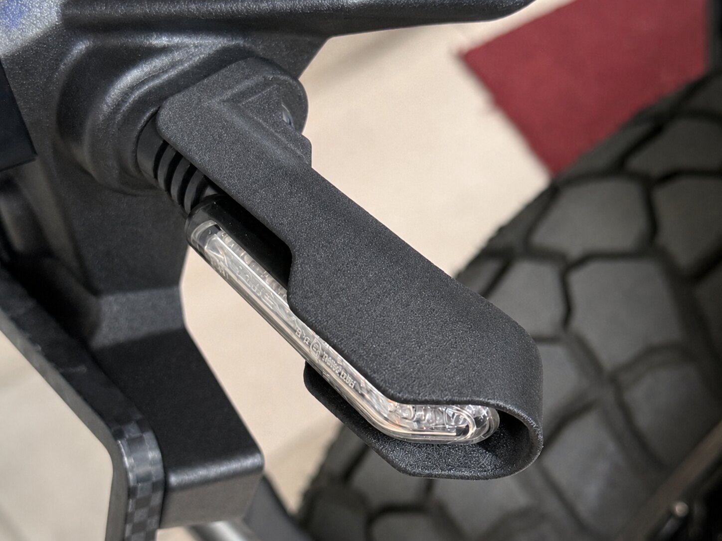 Protector de intermitente 703F